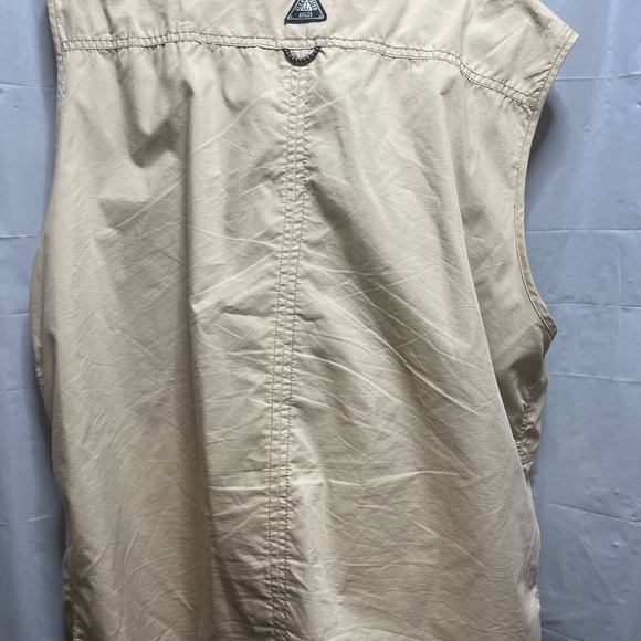 Clearwater Outfitters Fishing Vest Size Large - Picture 5 of 7